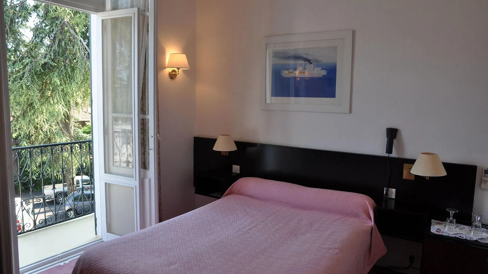 Hotel Des Mimosas Juan-les-Pins