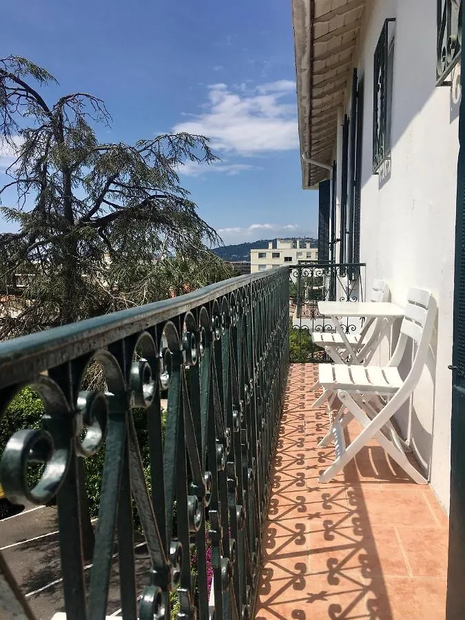 Hotel Des Mimosas Juan-les-Pins