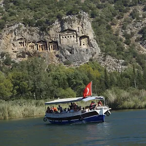 Otel River