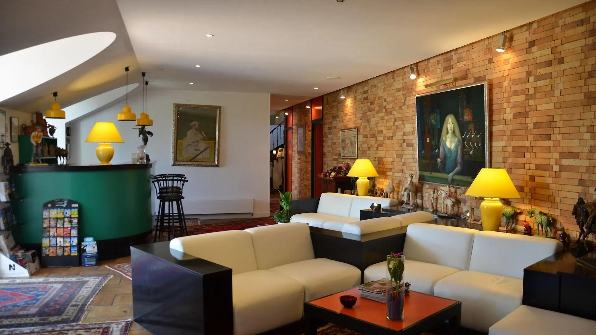 Hotel Des Mimosas Juan-les-Pins 3*,