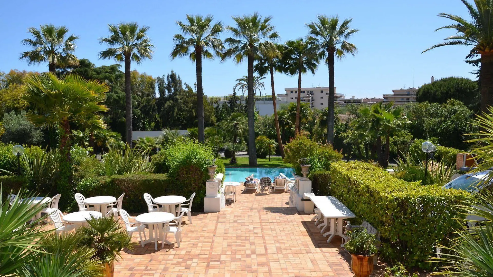 Hotel Des Mimosas Juan-les-Pins 3*,